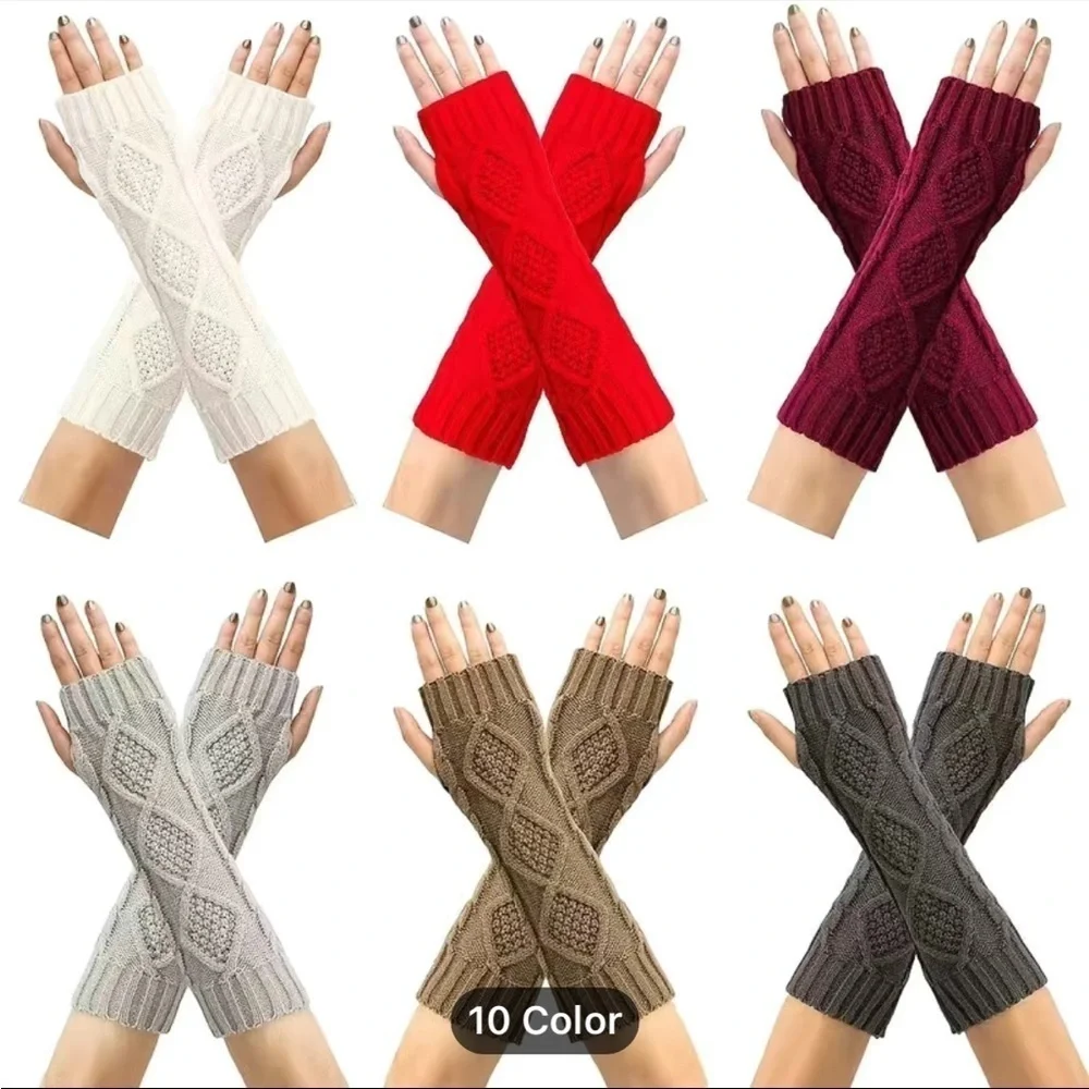 Elegant Gray Knit Arm Warmers